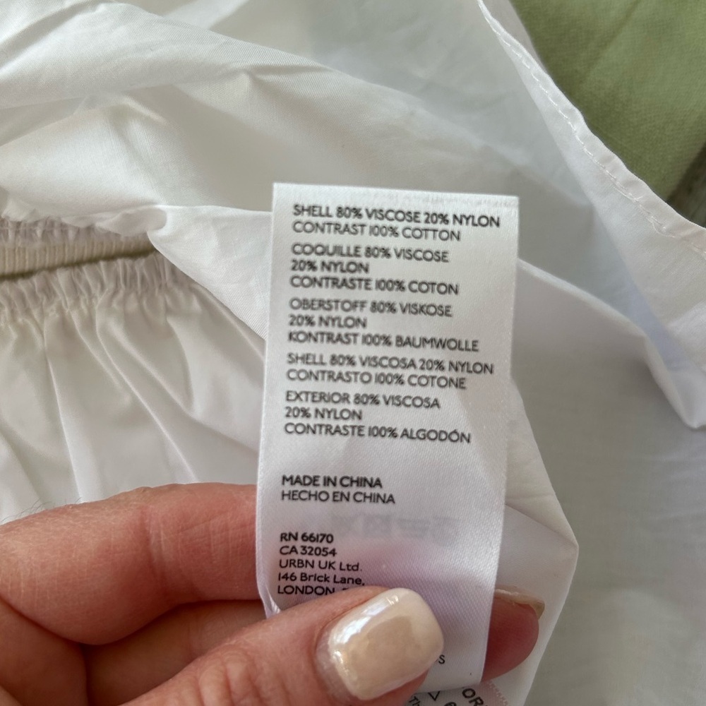 Anthropologie NWT Cream Crew Neck Sweater White Shirt Attached Women’s Small - Picture 7 of 10